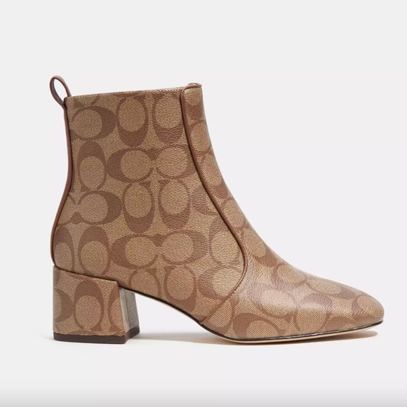 NIB - COACH Noah Bootie In Signature Canvas - size 6 US - Picture 7 of 7